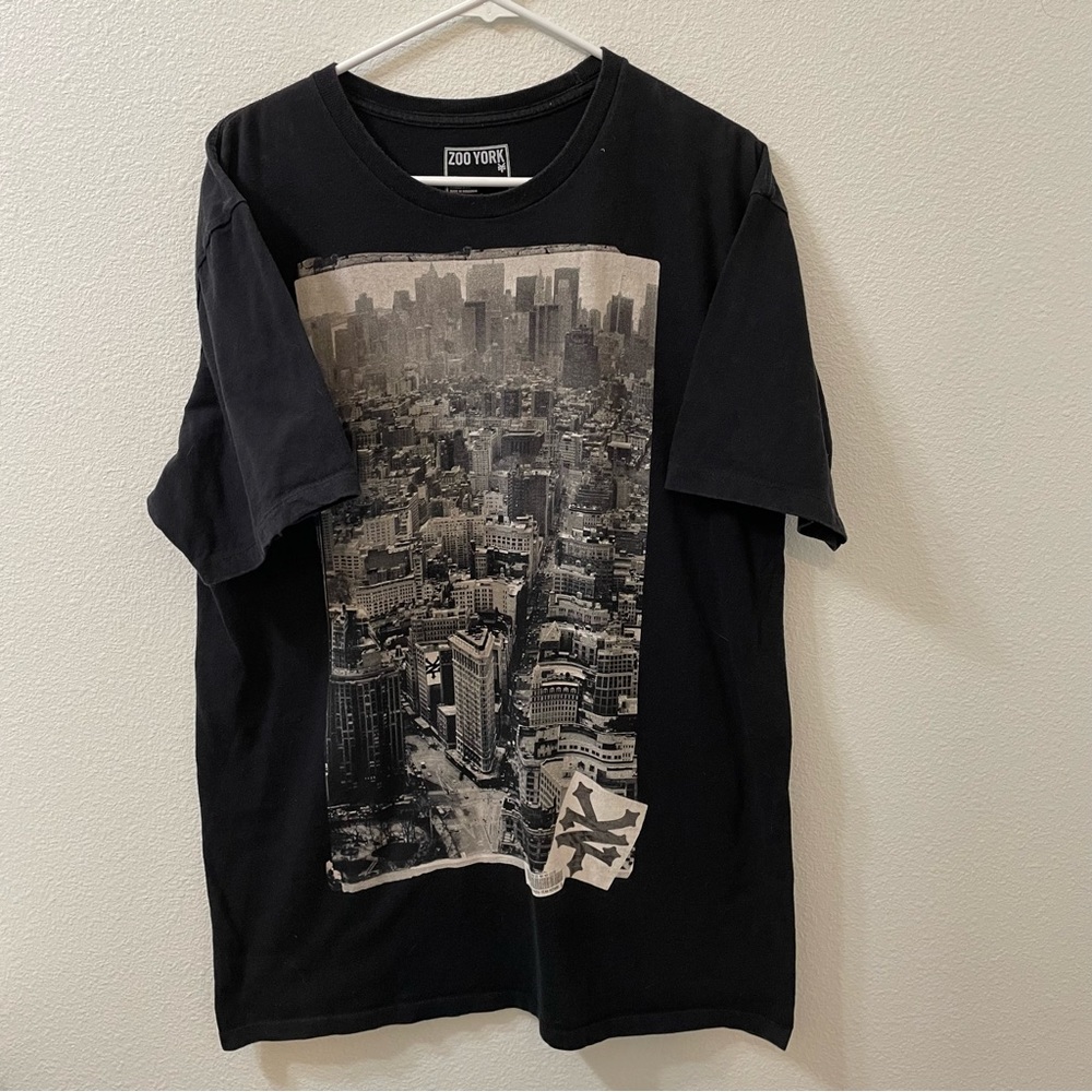 Zoo York New York City graphic t shirt black xl